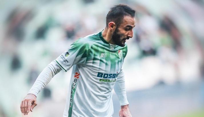 Bursaspor’da ayrılık rüzgarı sürüyor: Hamza Gür’e veda