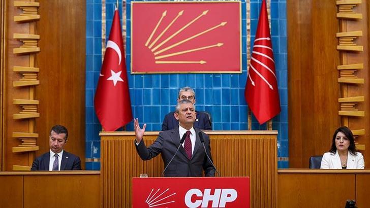 Özgür Özel: CHP teslim olanların değil, iktidarlara yürüyenlerin partisidir