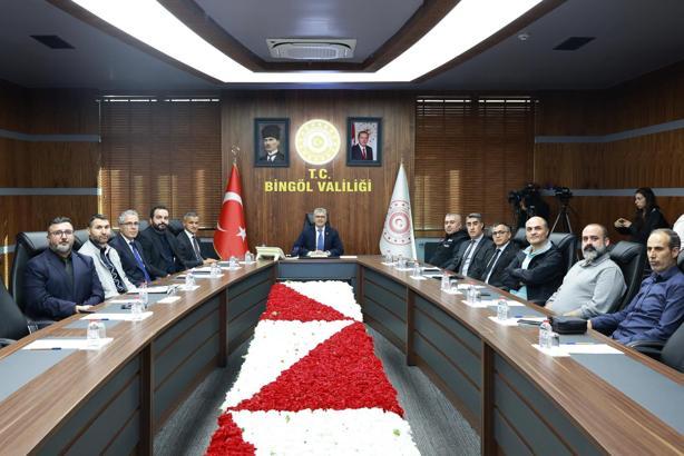 Vali Çelik: Bingöl’ün en büyük gerçeği deprem