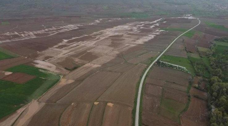 Çorum'da sağanak sele neden oldu