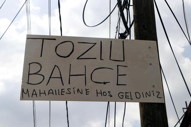Havuzlubahçe Mahallesi halkından ‘Tozlubahçe’ tepkisi