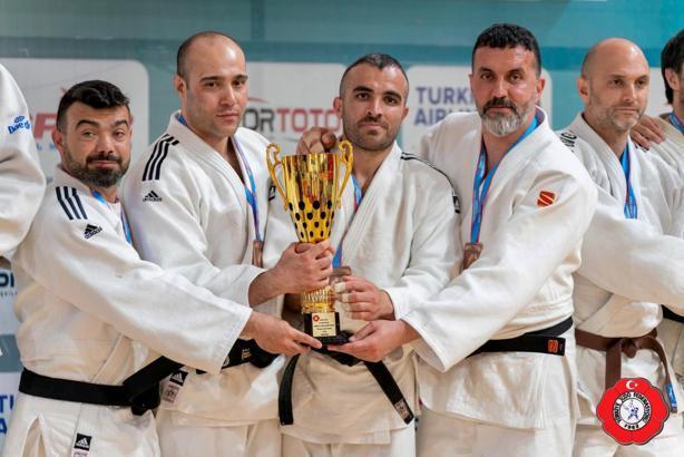 İskenderunlu sporcular judoda derece yaptı