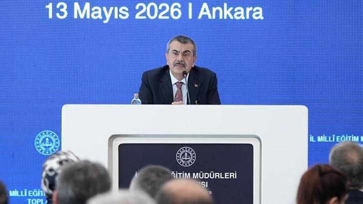 Bakan Tekin, il milli eğitim müdürleriyle bir araya geldi
