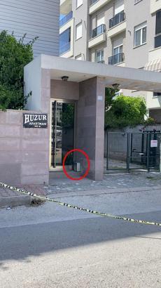 Fünyeyle patlatılan şüpheli çantadan makyaj malzemeleri çıktı