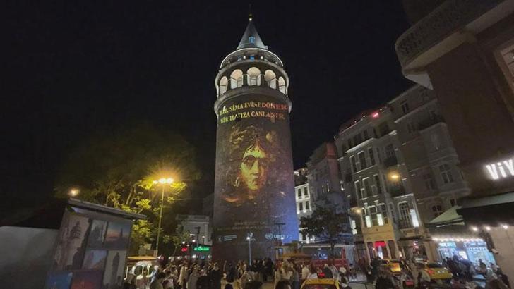 Galata Kulesi’nde kültür varlığı kaçakçılığına karşı ışık gösterisi gerçekleştirildi