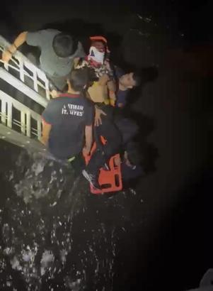 Dereye düşen alkollü kişi ağır yaralandı