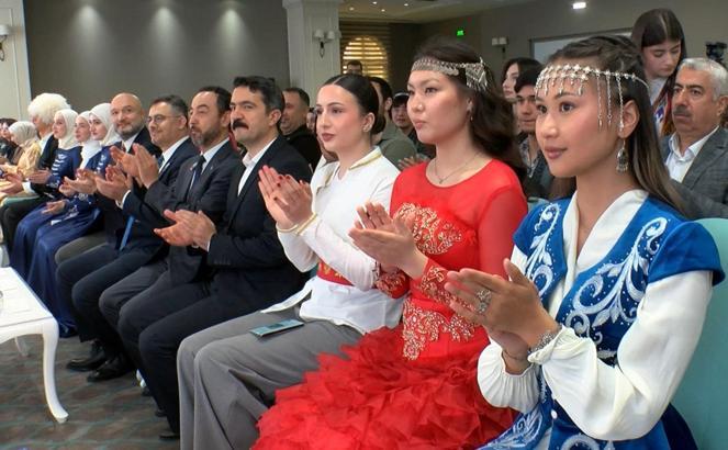 BTÜ’de yabancı uyruklu öğrenciler, ülkelerini tanıtarak kültürel zenginliklerini sergiledi