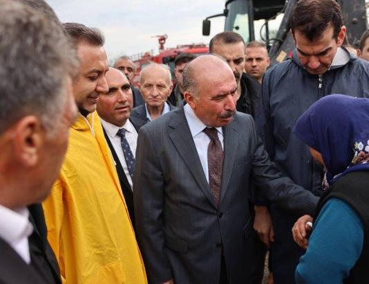 Vali Çalgan hortumun vurduğu köylerde inceleme yaptı
