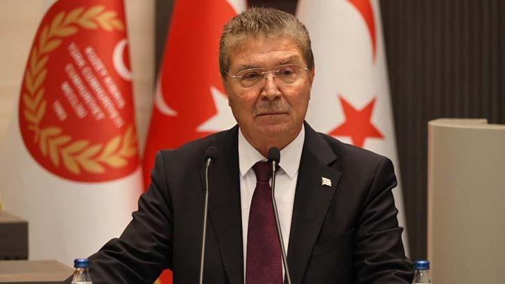 KKTC Başbakanı Üstel, GKRY lideri Hristodulidis’in açıklamalarını kınadı