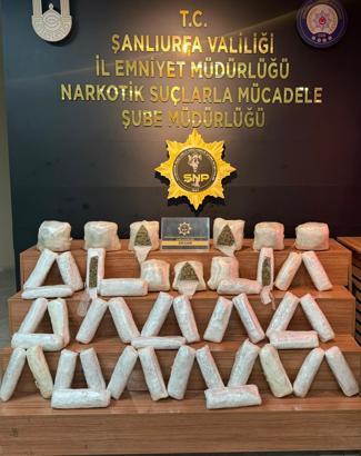Şanlıurfa’da 20 kilo skunk ele geçirildi