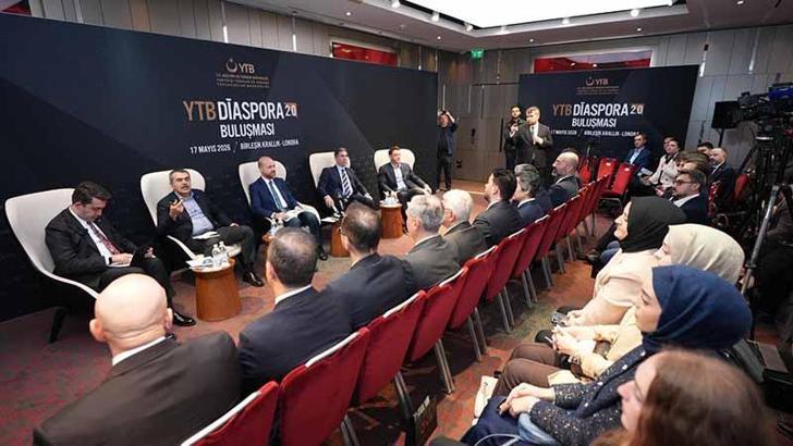 Bakan Tekin, Londra'da 'YTB Diaspora 2.0 Buluşması'nda konuştu