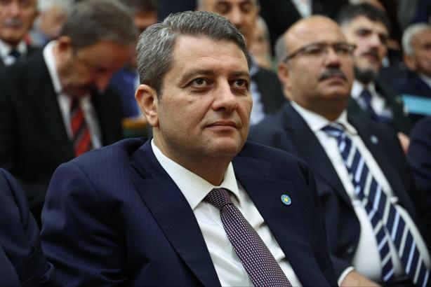 İYİ Parti İstanbul Milletvekili Beyaz, partisinden istifa etti