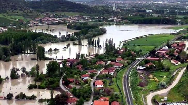 Almus Barajı’nda Taşkın Riski: Turhal’da 15 mahalle ve 7 köyün tahliyesine karar verildi