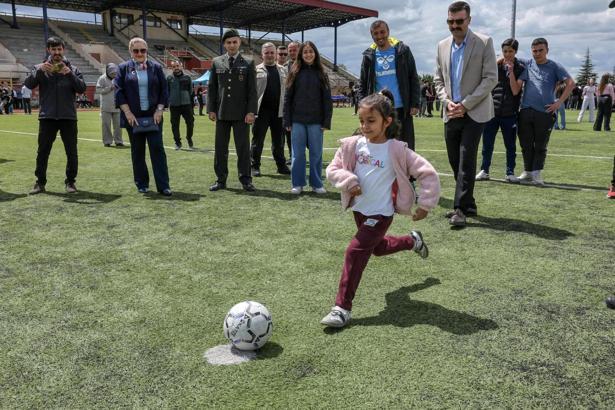 Sandıklı'da Gençlik Şöleni