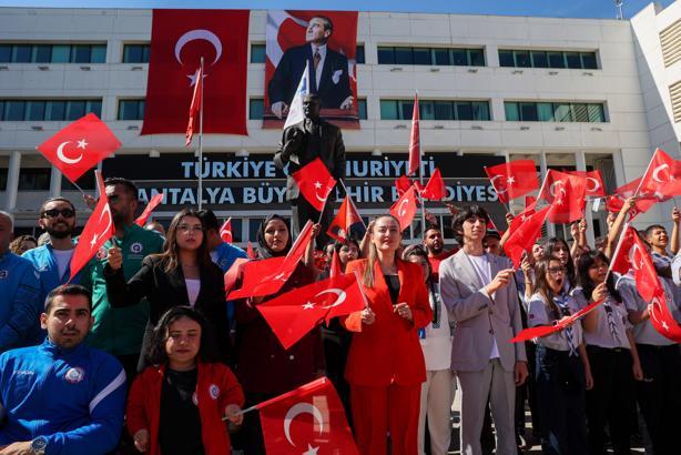 Büyükşehir Belediyesi’nde 19 Mayıs töreni