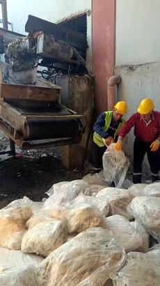 Uygunsuz koşullarda taşınan 1,2 ton sakatat imha edildi