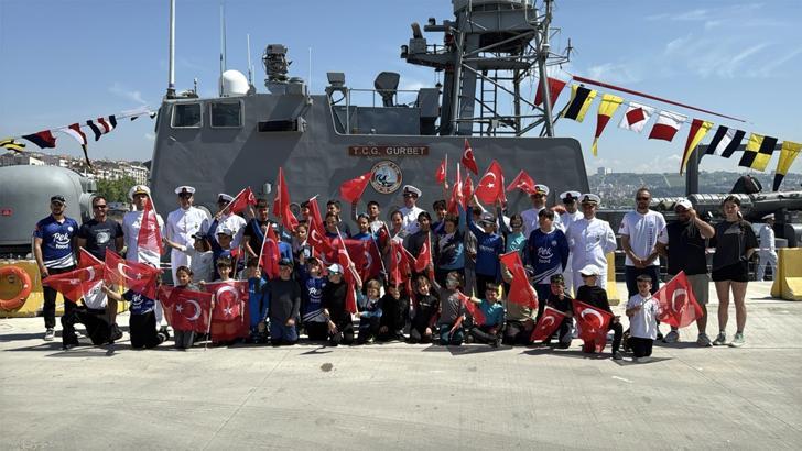 TCG Gurbet hücumbotu, Tekirdağ'da ziyarete açıldı