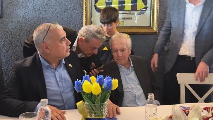 Aziz Yıldırım, Yalova’da Fenerbahçeli taraftarlarla buluştu