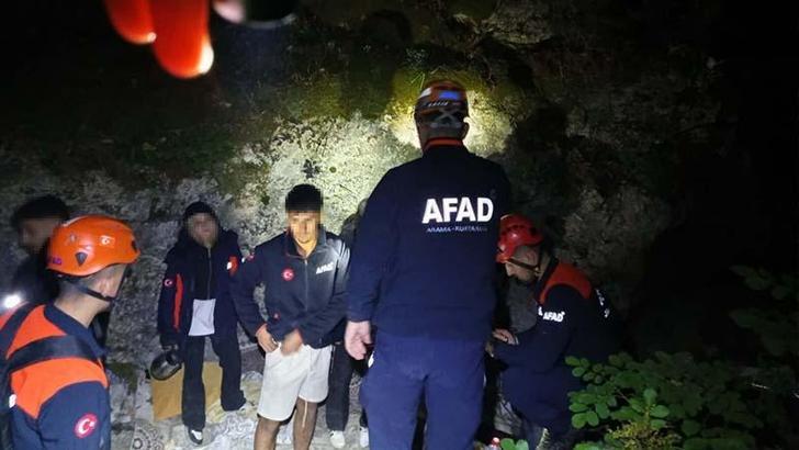 Şelale bölgesinde kaybolan 4 genç sağ bulundu