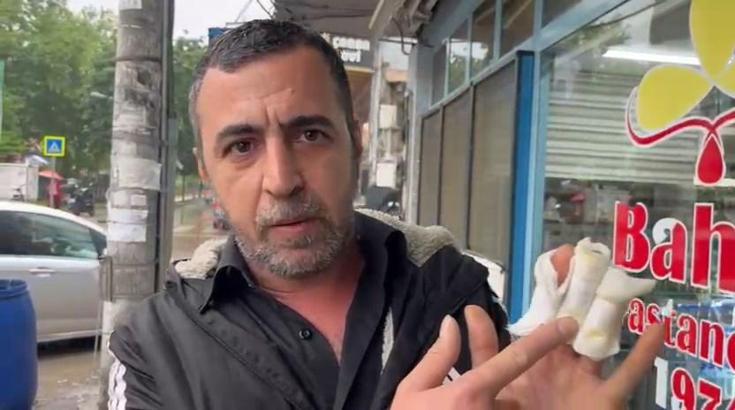 Hafif ticari aracın anne ve çocuğunu altına alıp, sürüklediği kaza kamerada (2)