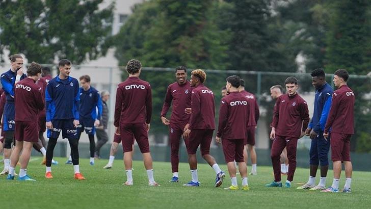 Trabzonspor, TÜMOSAN Konyaspor maçı hazırlıklarını tamamlayarak Antalya’ya gitti