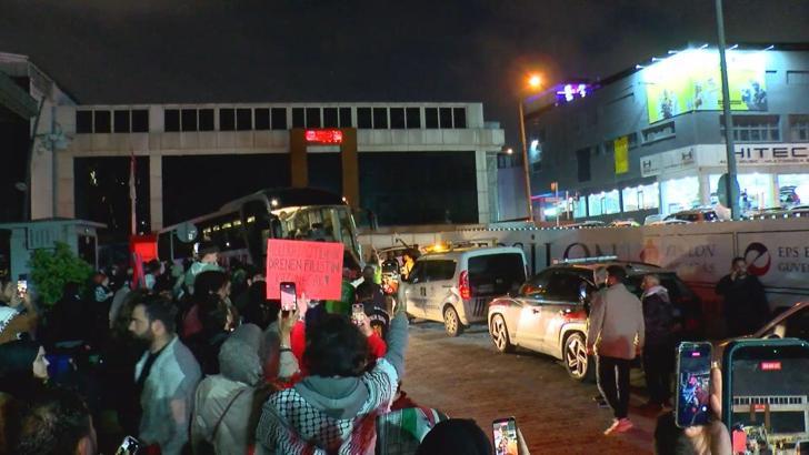 Sumud Filosu aktivistleri Adli Tıp'a getirildi
