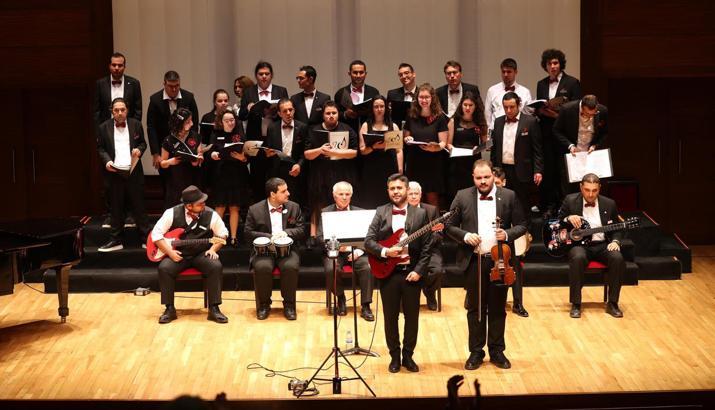 İzmir Uluslararası Çoksesli Korolar Festivali'ne ilk günden yoğun ilgi