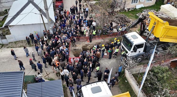 Marmaraereğlisi'nde altyapı çalışmaları; Yeniçiftlik etabında yüzde 50 seviyesine ulaşıldı