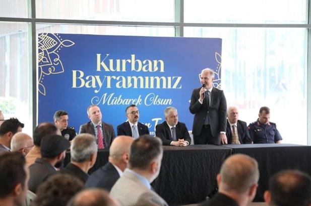 İnegöl protokolü bayramlaşma töreninde buluştu
