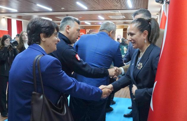 Burdur'da bayramlaşma töreni
