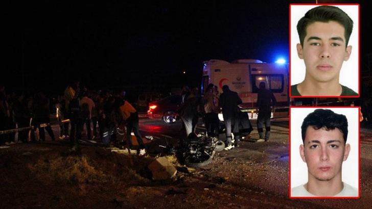 Çöp kamyonuyla çarpışan motosikletteki 2 kişi öldü