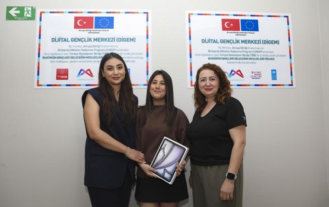 Büyükşehir ‘DİGEM’de yetişen genç, Türkiye derecesi elde etti