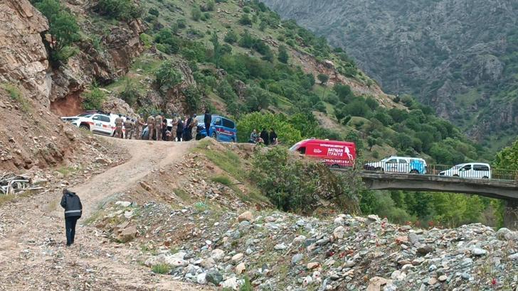 Muş'ta dereye düşen Gülsima aranıyor (2)