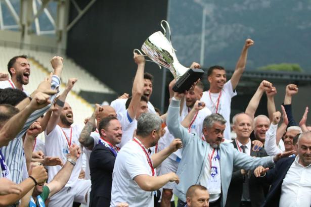 Bigaspor hasrete son verdi, Torbalıspor yıkıldı