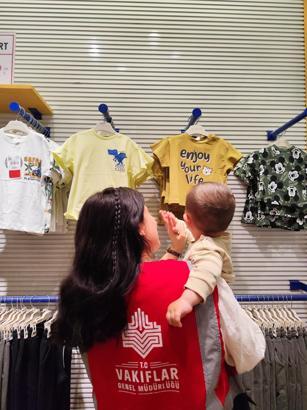 Diyarbakır Vakıflar Bölge Müdürlüğü’nden 2 bin 700 çocuğa bayramlık desteği