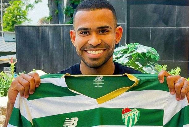 Bursaspor ilk yabancı transferini açıkladı