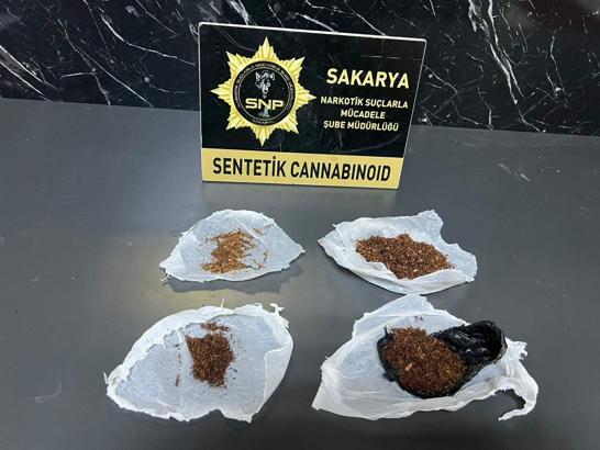 Sakarya’da uyuşturucu madde satıcıları operasyon: 6 tutuklama