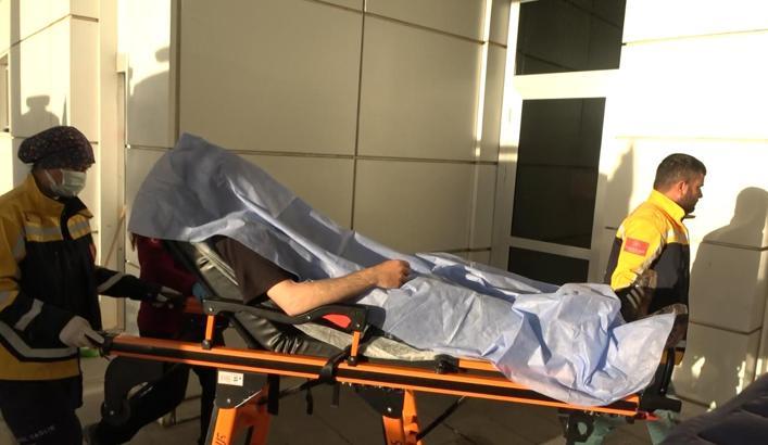 Alacak kavgasında ağabey bıçaklandı, kardeşi darbedildi