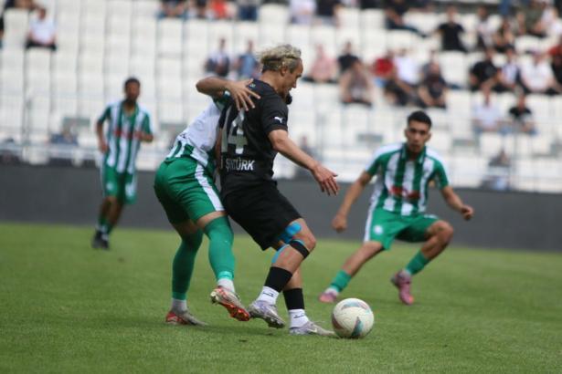 Manisaspor BAL'da kaldı