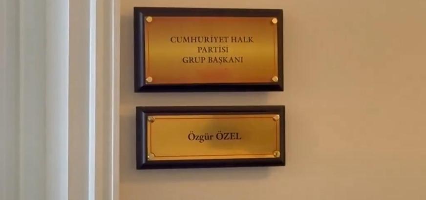 Özgür Özel'in TBMM'deki 'unvanı' değişti