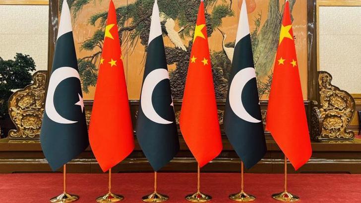 Çin Devlet Başkanı Şi, Pakistan Başbakanı Şahbaz’ı kabul etti