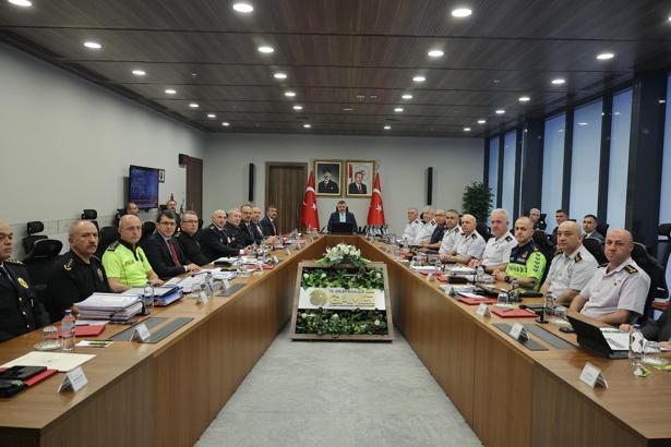 İçişleri Bakanlığı'nda NATO Zirvesi'ne yönelik güvenlik toplantısı