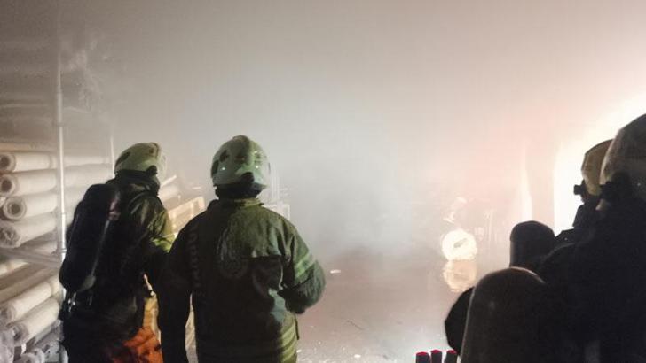 Silivri'de fabrikada çıkan yangın söndürüldü