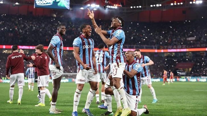 Sezonu 61 golle tamamlayan Trabzonspor, gollerin büyük bölümünü ikinci yarılarda kaydetti