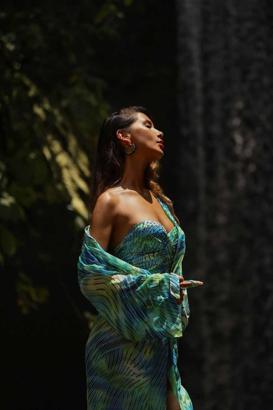 Lapieno Beach Wear'ın yaz koleksiyonunu İspanyol model Panakal, tanıttı