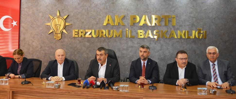 Bakan Tekin: Bu olayın hiçbir yerinde AK Parti’li ya da Cumhur İttifakı'na mensup siyasi aktör yok