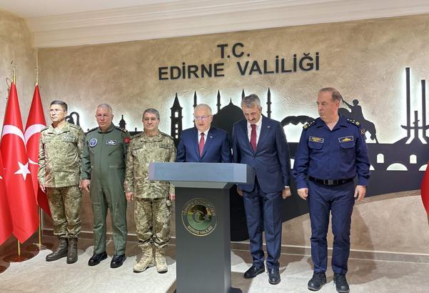 Bakan Güler, Edirne Valisi Sezer'i ziyaret etti