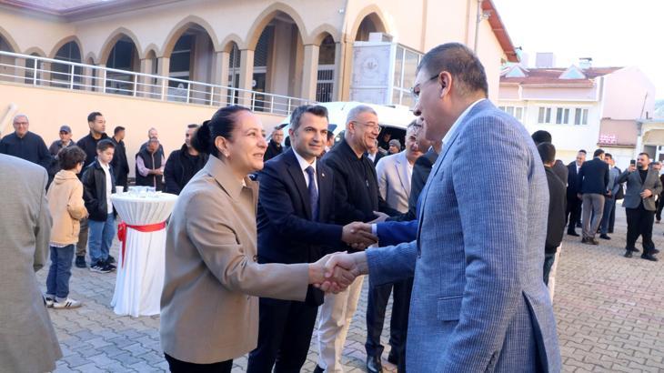 Burdur’da protokol camide bayramlaştı