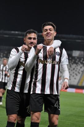 Manisa Futbol Kulübü gençlerin vitrini oldu
