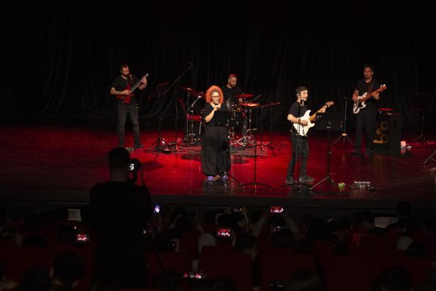 LGS’ye hazırlanan öğrenciler konserle motive oldu